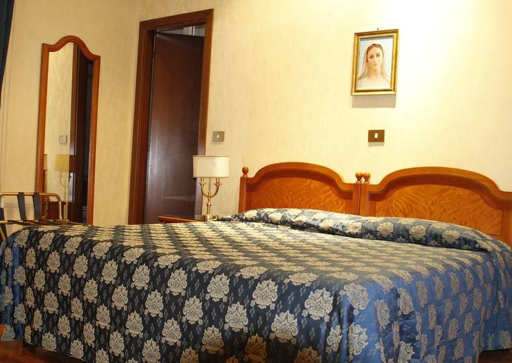 Standard double room Genio Hotel Rome