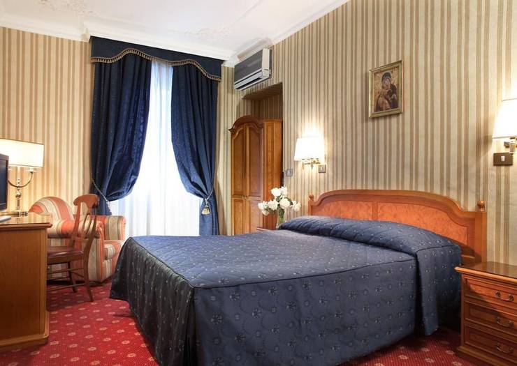 Camera tripla standard Hotel Genio Roma