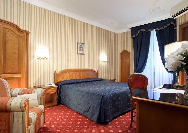 Standard Dreibettzimmer Genio Hotel Rom Standard Dreibettzimmer Genio Hotel Rom