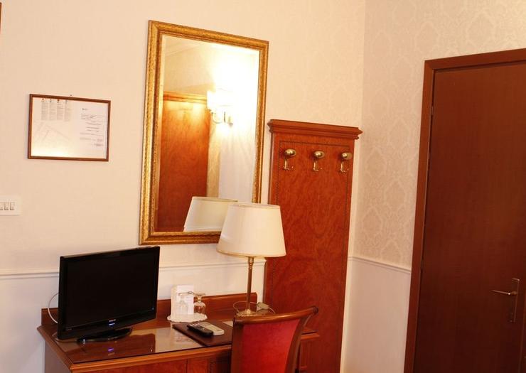 Standard Doppelzimmer zur Einzelnutzung Genio Hotel Rom Standard Doppelzimmer zur Einzelnutzung Genio Hotel Rom